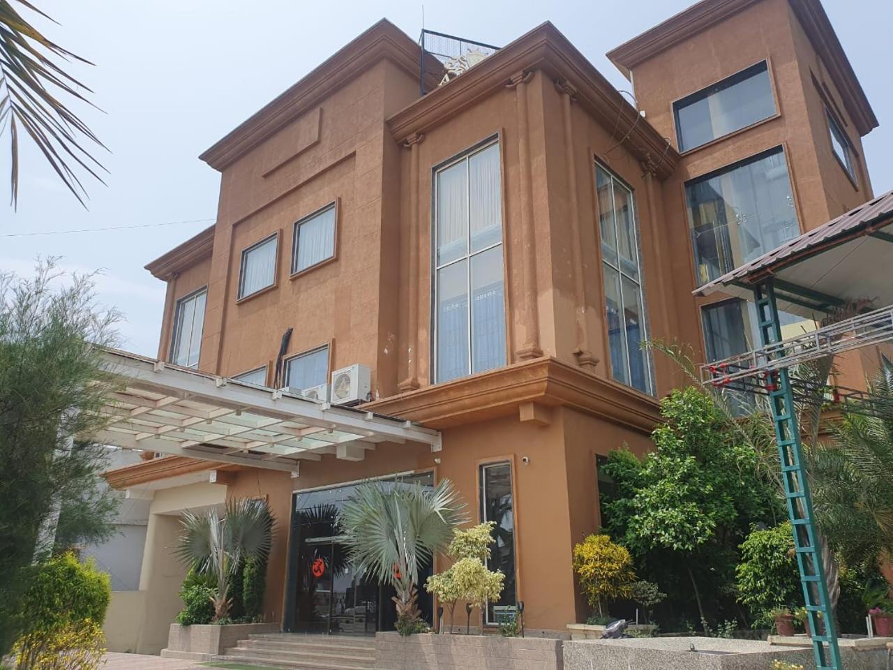 Akash Hotel Managed By Jk Hotels & Resorts Kathua Exteriör bild