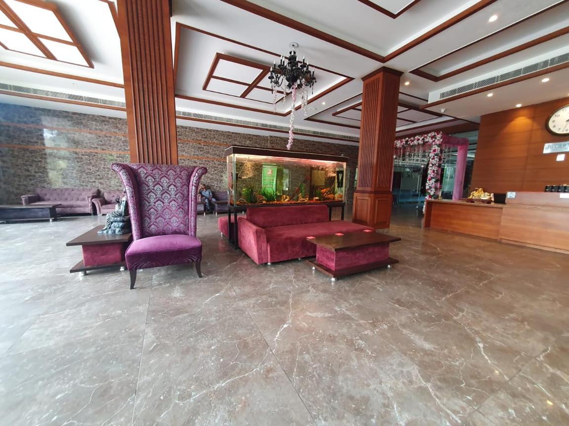 Akash Hotel Managed By Jk Hotels & Resorts Kathua Exteriör bild